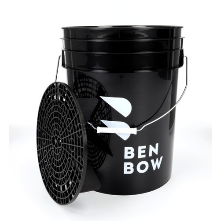 Benbow Black Bucket with Black Separator 20L