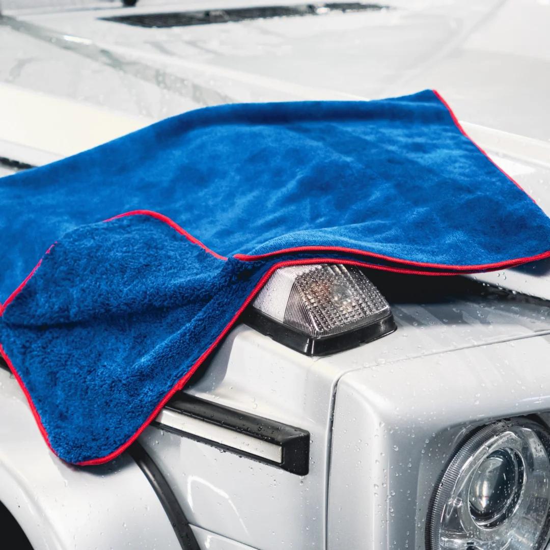 Monster Shine Fluffy Dryer 60 x 90 cm 450 GSM 4/5