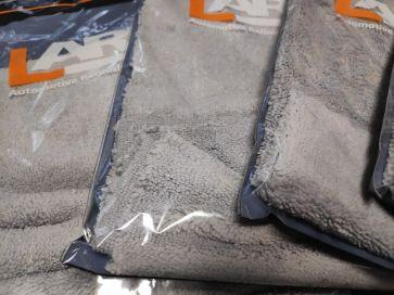 Lare Microfibre Grey Edgeless 1/2
