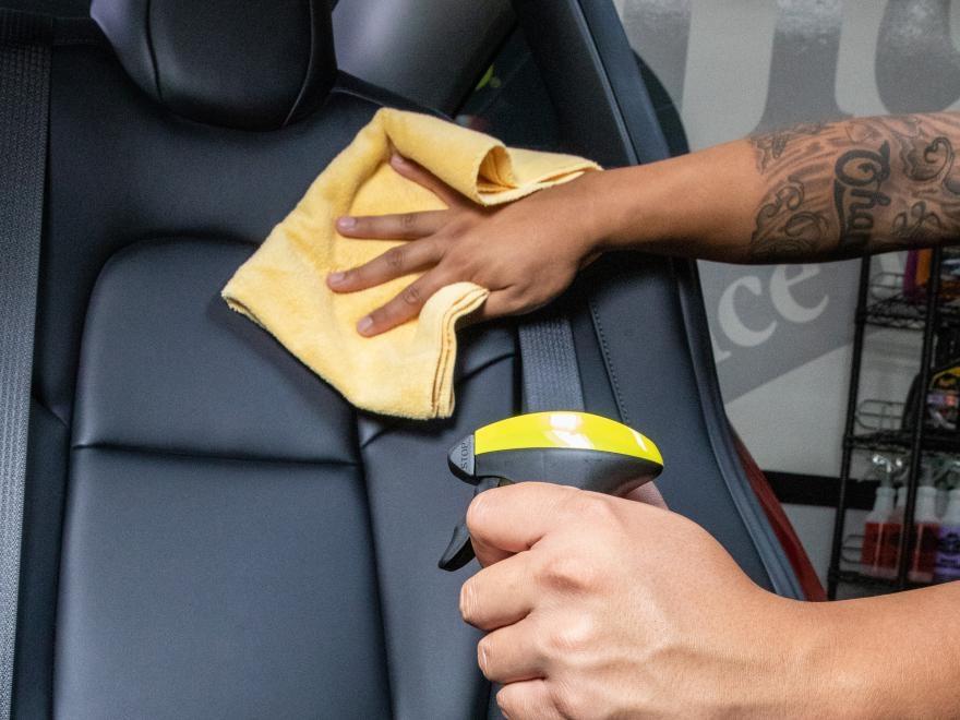 Meguiar's Ultimate Leather Detailer 473 ml 5/7