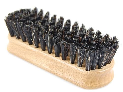 Monster Shine Leather Brush Medium