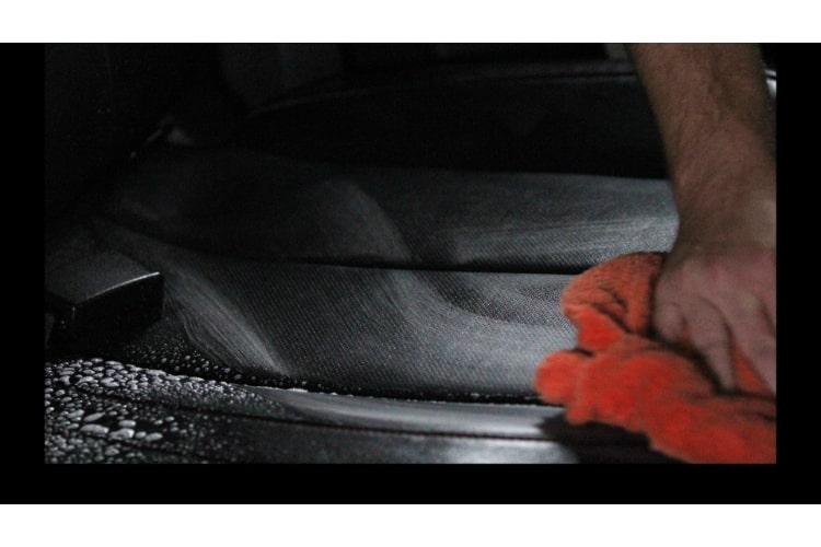 303 Leather Cleaner 473 ml 2/4