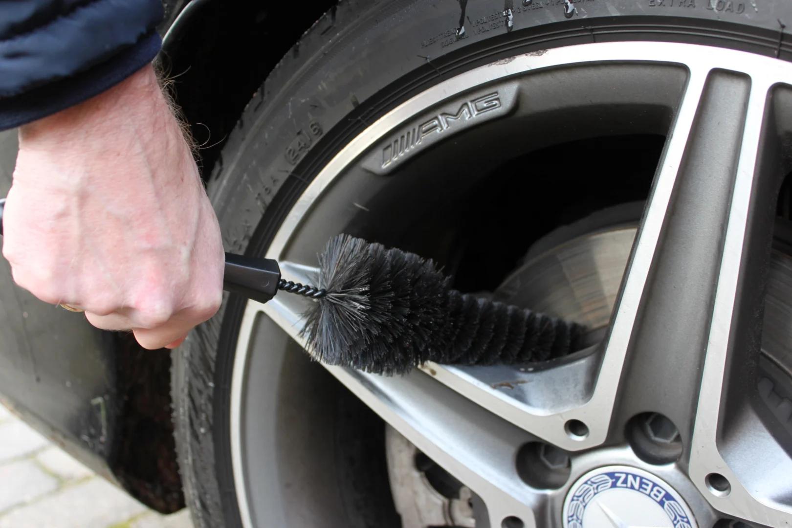 Vikan Wheel Rim Brush Soft Black 2/6