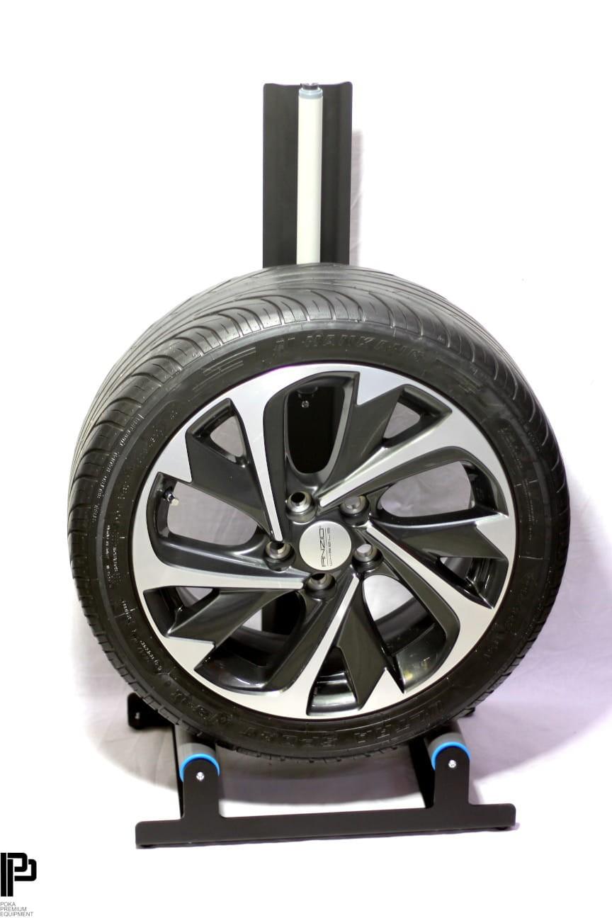 Poka Premium Wheel Stand 3/8
