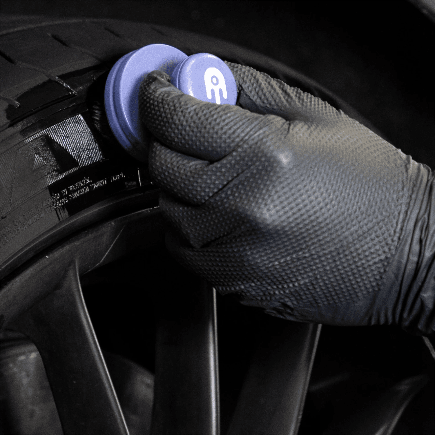 Monster Shine Esteban Tire Applicator 3/4