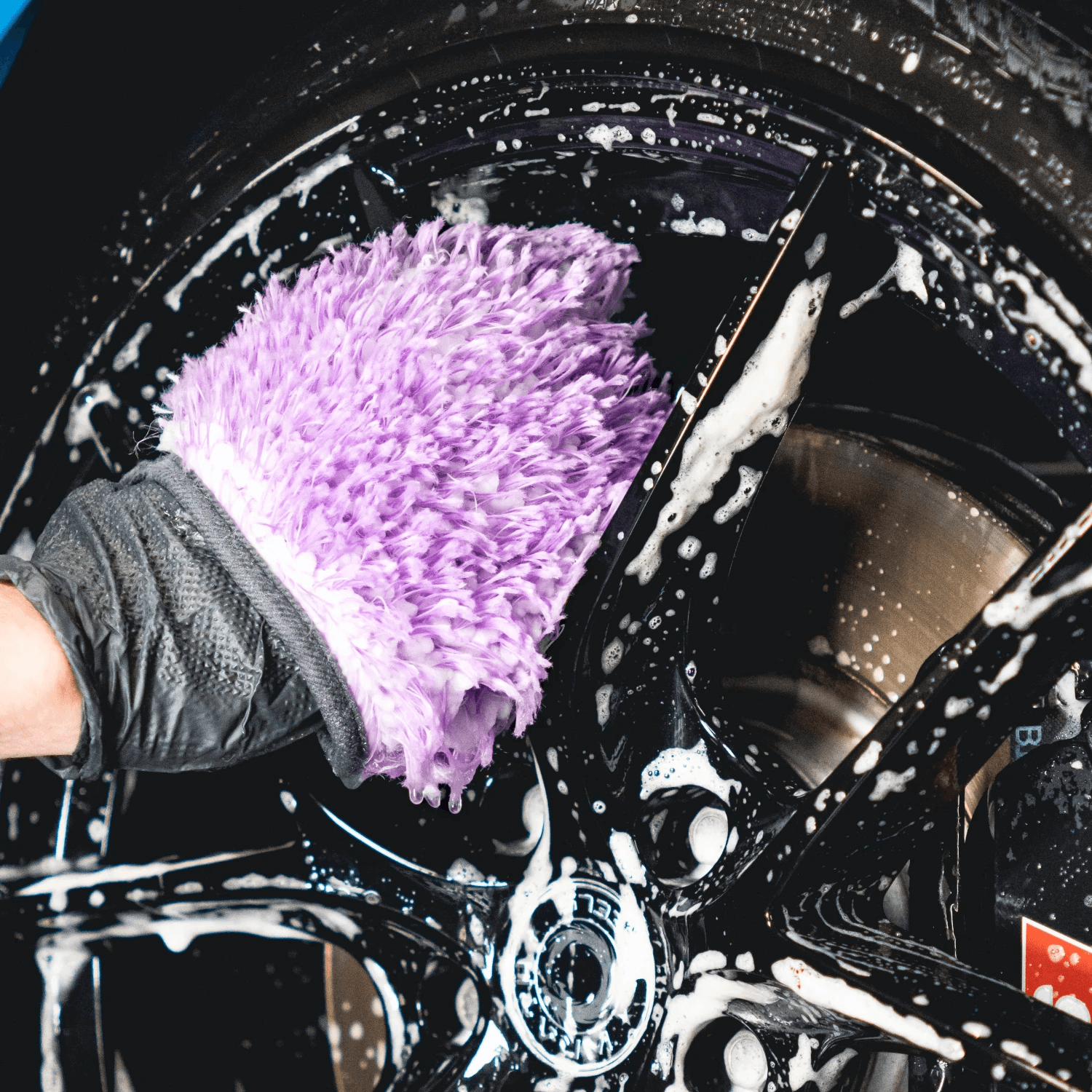 Monster Shine Fugu Viscose Wheel Mitt 2/3