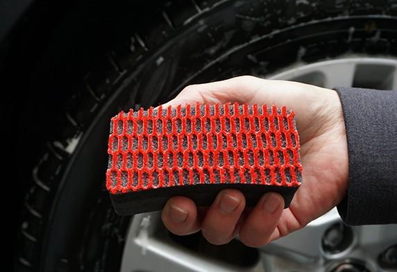 Soft99 DiGloss Kamitore Tire Brush 3/5