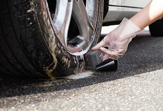 Soft99 DiGloss Kamitore Tire Brush 4/5