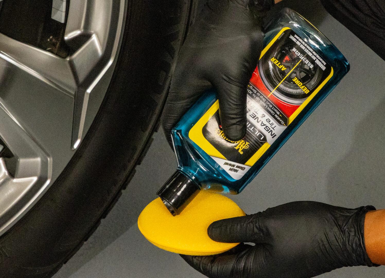 Meguiar's Ultimate Insane Shine Tire & Trim Gel 473 ml 4/6
